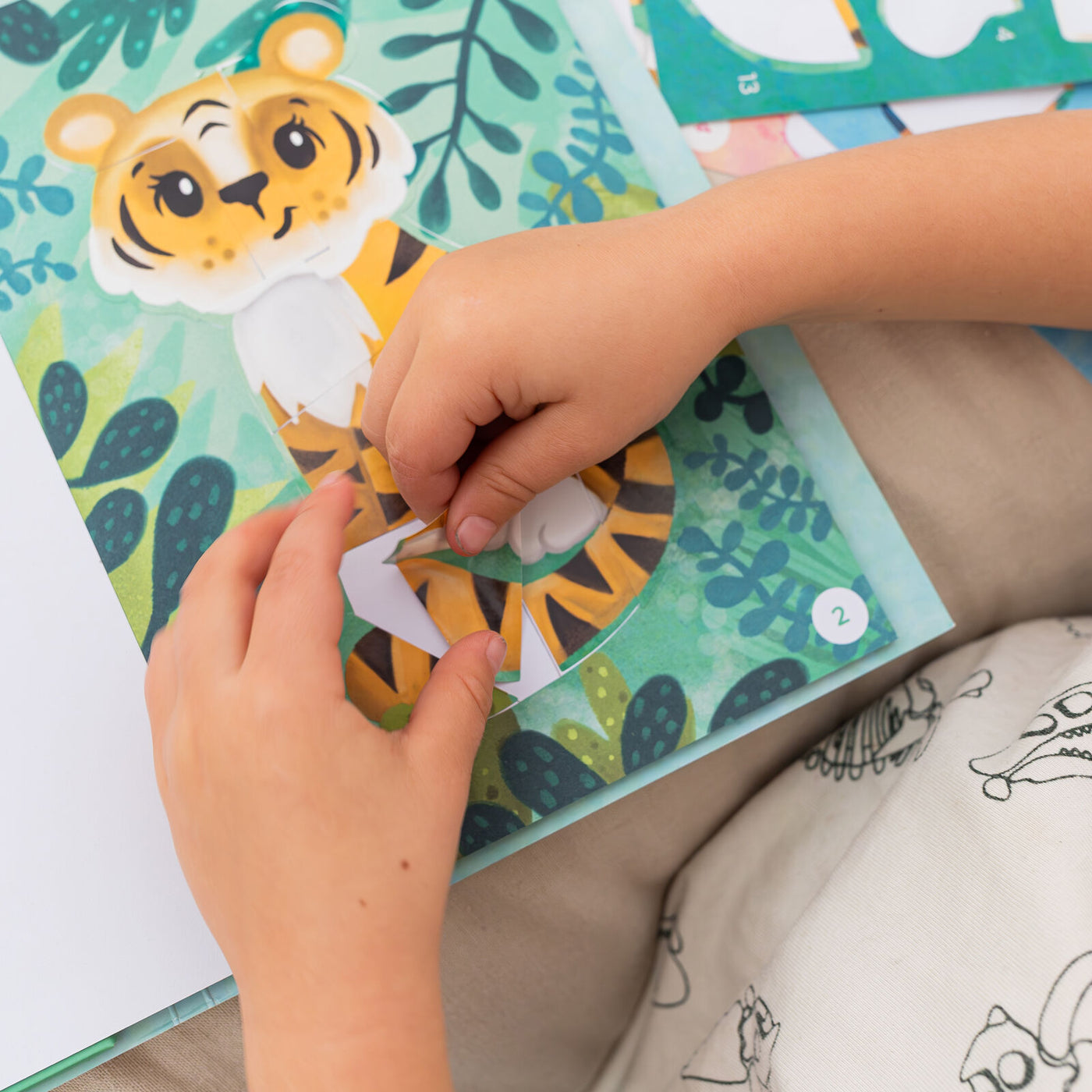 Tiger Tribe - Sticker By Numbers Animals