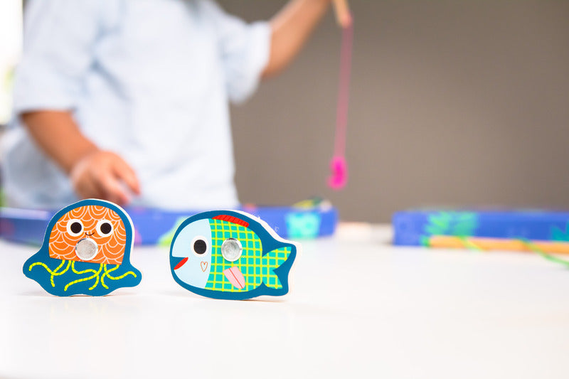 Djeco Magnetic Coloured Fishing