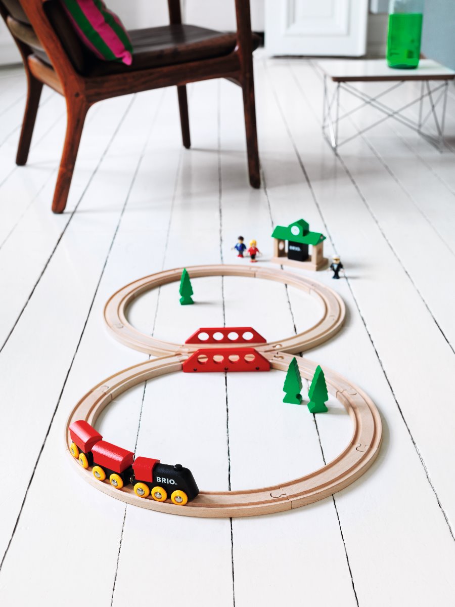 Brio 33028 - Classic Travel Figure 8 Set