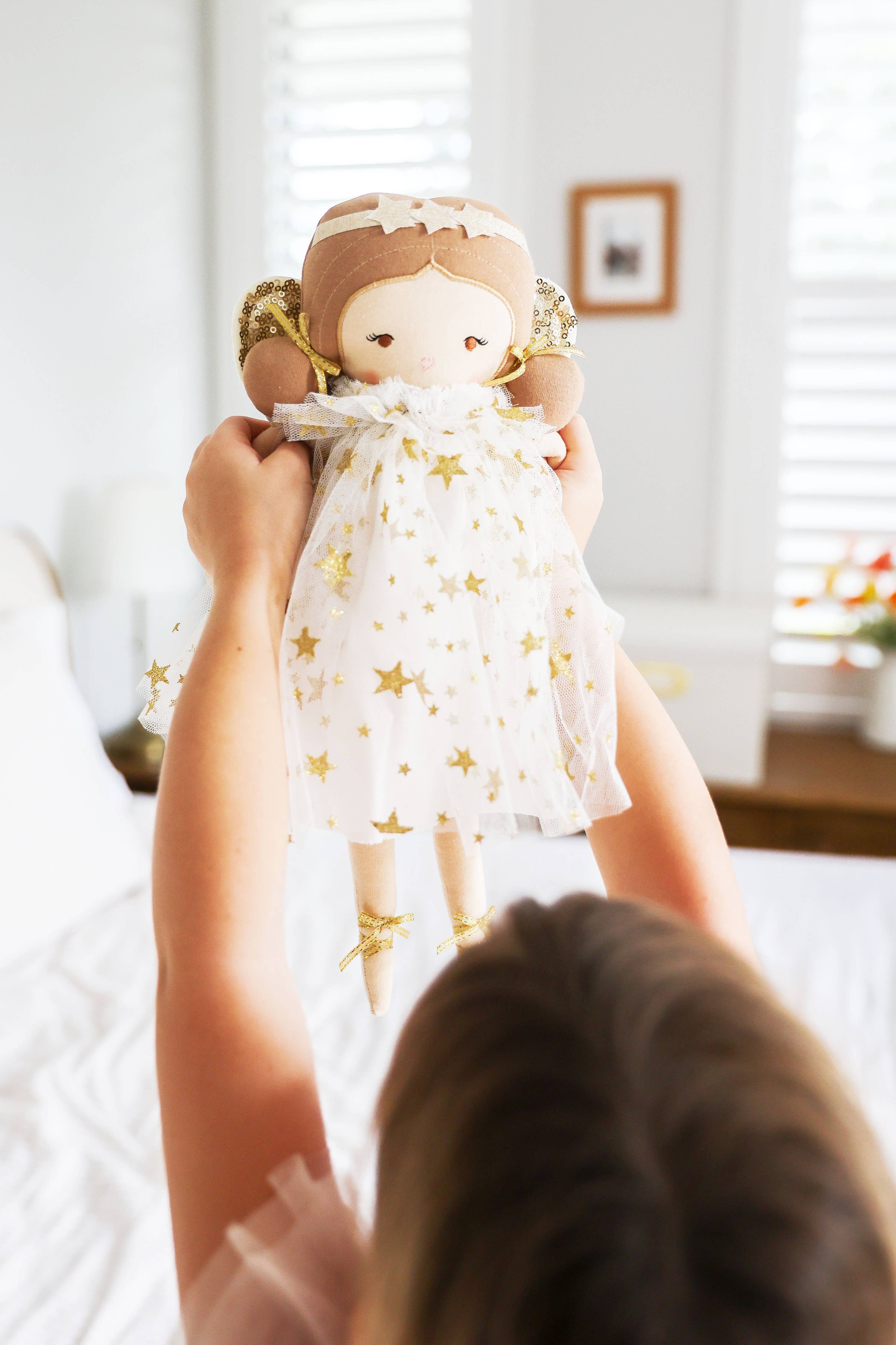 Alimrose - Holly Fairy 40cm Ivory Gold