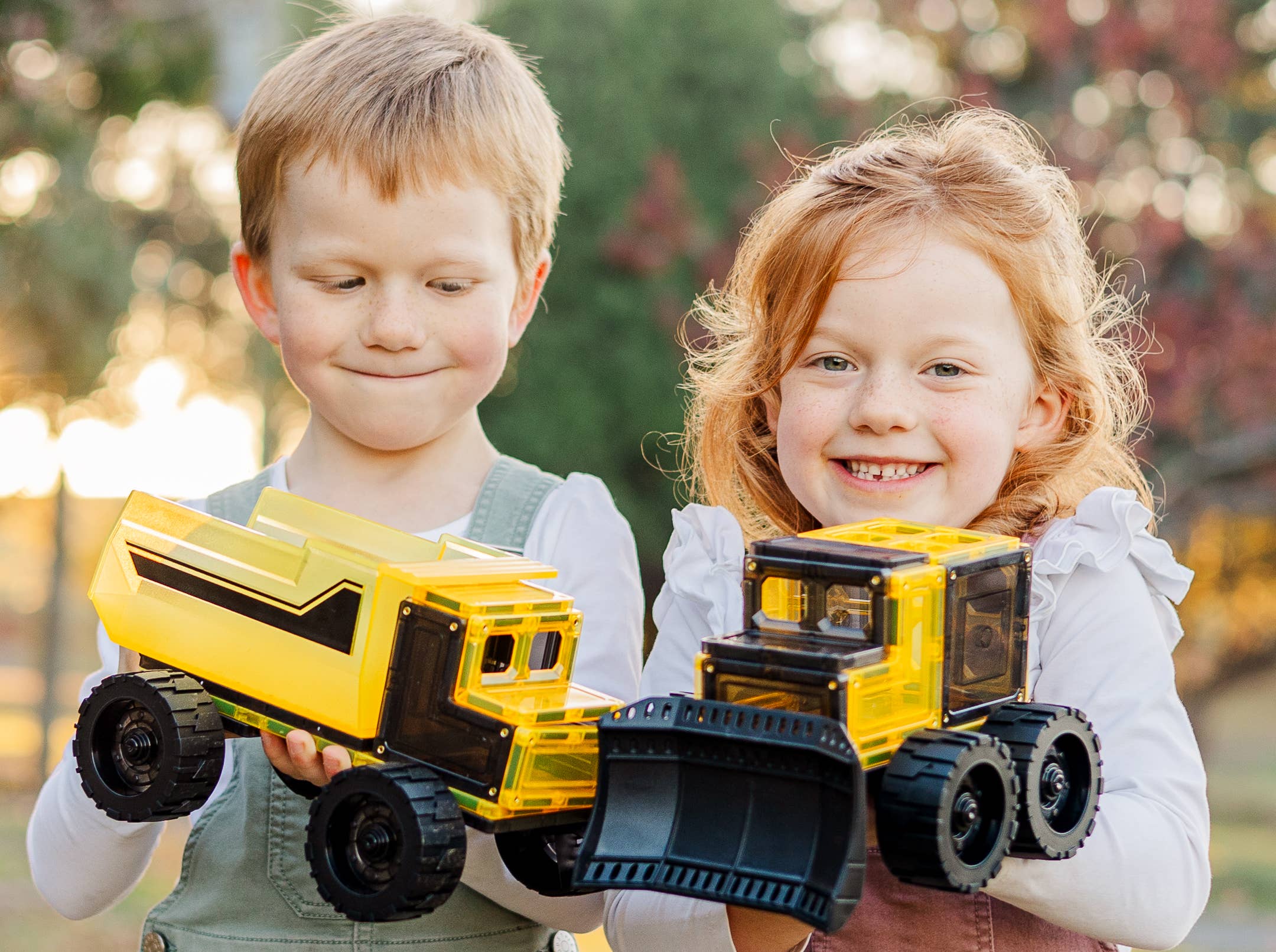 Learn & Grow Magnetic Tiles - Mega Mover Pack