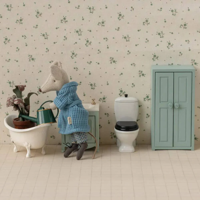 Maileg - Watering Can Mouse Dark Green