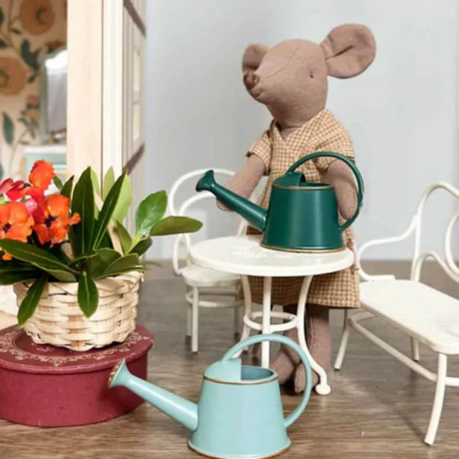 Maileg - Watering Can Mouse Light Blue