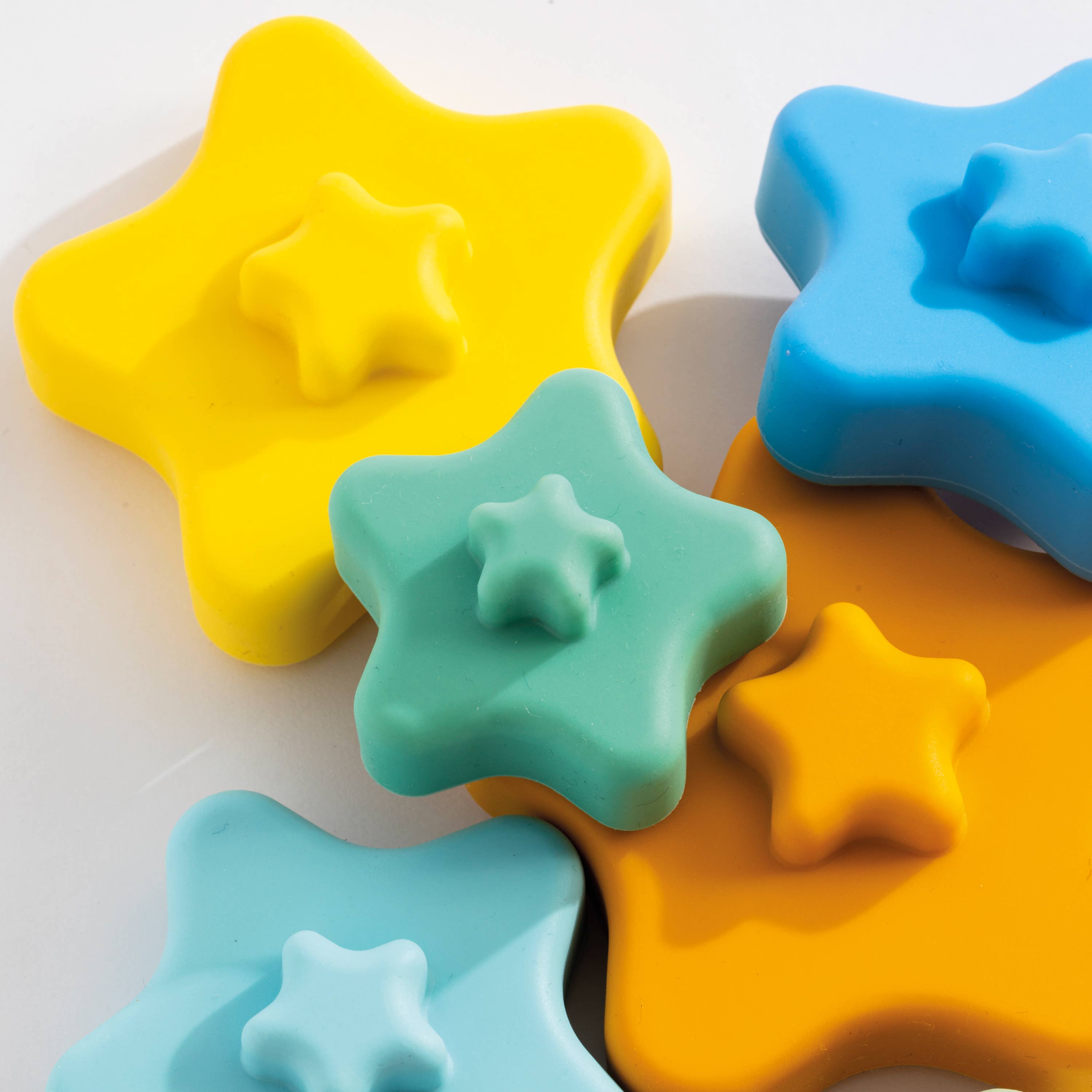 Playground - Silicone Stacking Tower Star - Sorbet