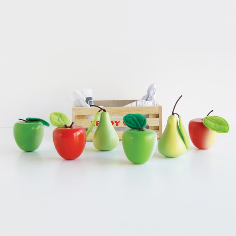 Le Toy Van Honeybake Apples and Pears wooden fruit
