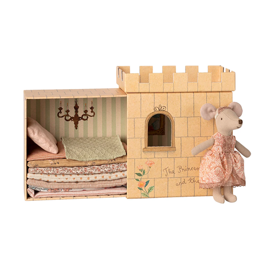 Maileg - Princess and the Pea Big Sister Mouse