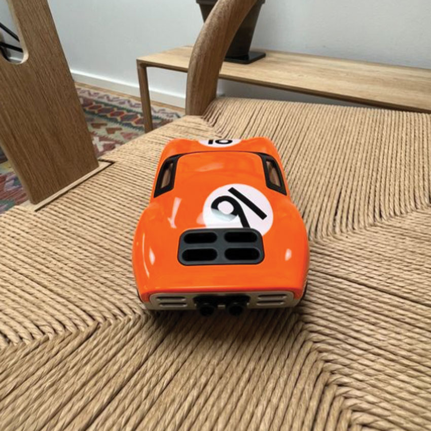 Playforever - Mini Ken Gibson