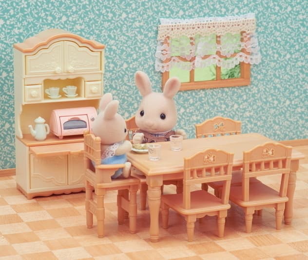 Sylvanian Families Dining Set 5340 - figurines not included