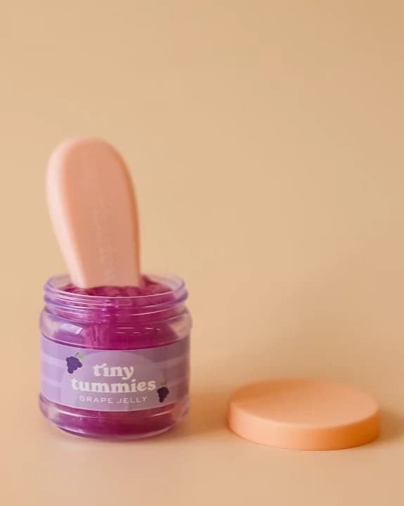 Tiny Harlow - Tiny Tummies Grape Jelly