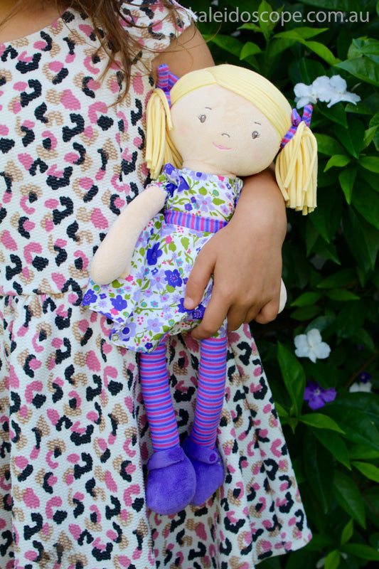 Bonikka Peggy Blonde Dames Doll