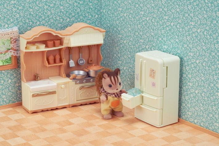 Sylvanian Families 5341 Kitchen Play Set at Little Sprout
