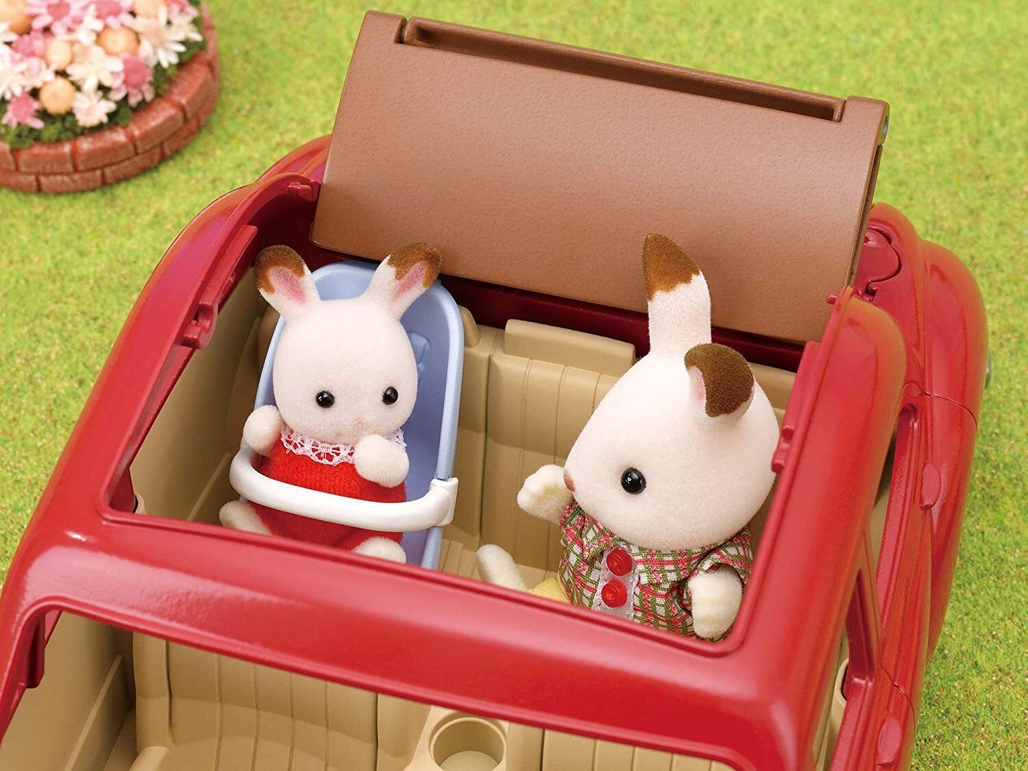 Sylvanian Families 5448 Family Cruising Car