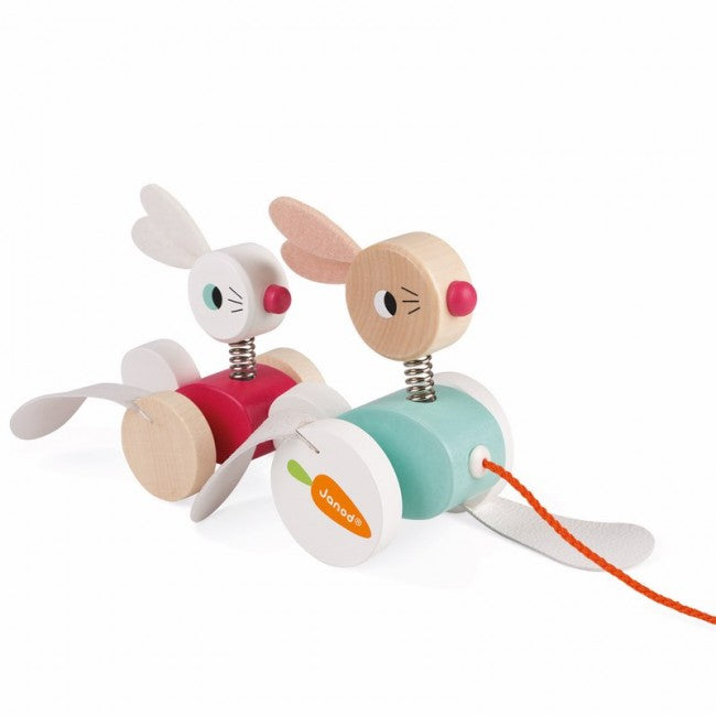 Janod - Pull Along Rabbits
