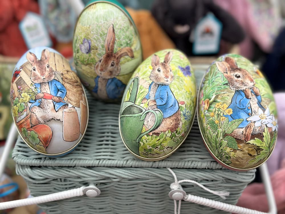 Peter Rabbit Tin Easter Eggs