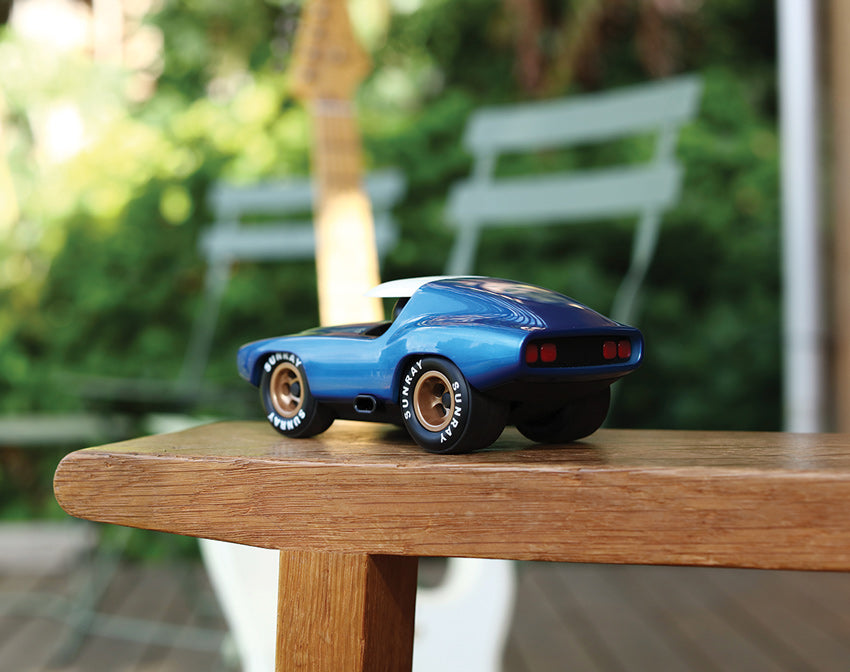 Playforever Verve Leadbelly Sonny toy car